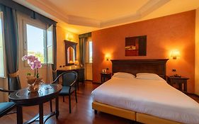 Hotel Teocrito